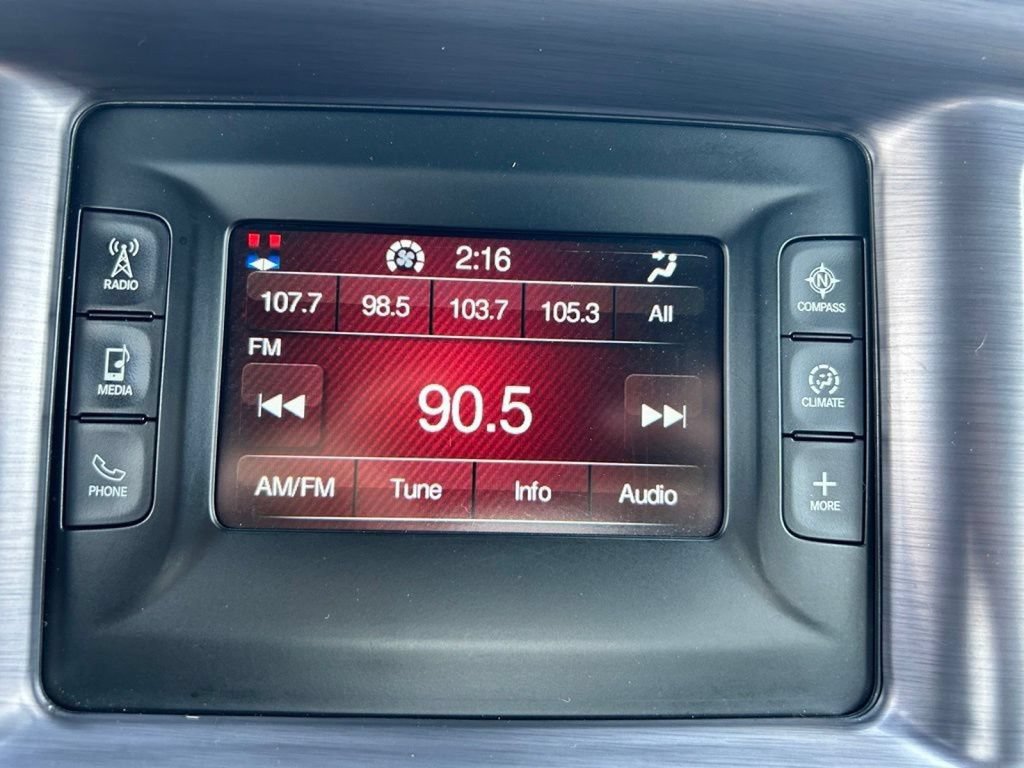 Used 2016 Dodge Charger SE RWD image 27