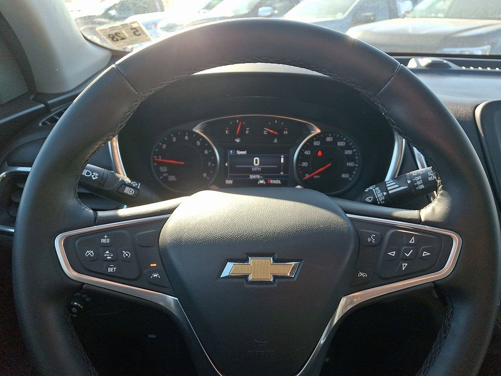 Used 2023 Chevrolet Equinox LT image 19