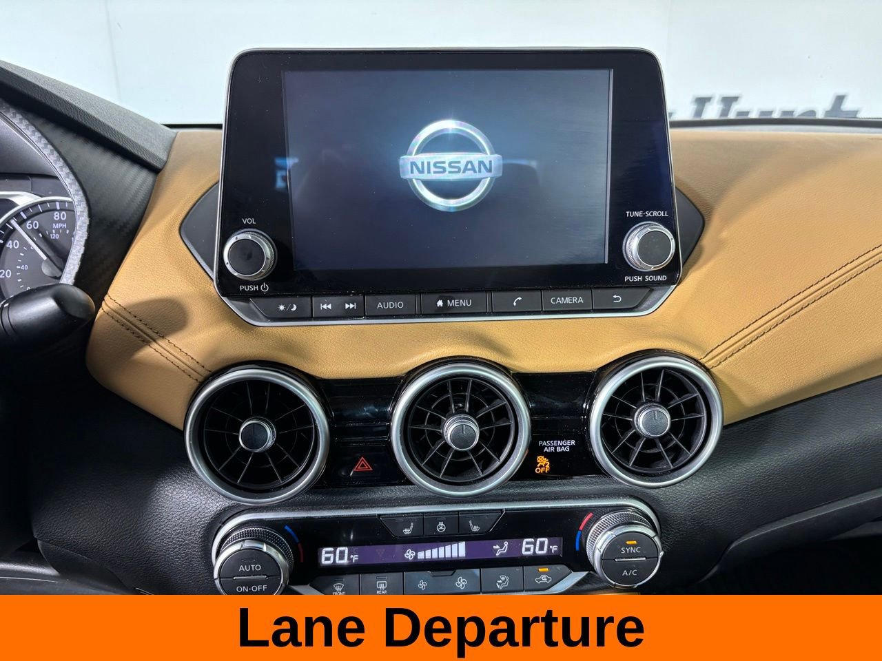 Used 2023 Nissan Sentra SV w/ SV Premium Package image 15