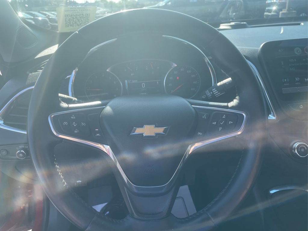 Used 2016 Chevrolet Malibu LT w/ Driver Confidence Package FWD image 14