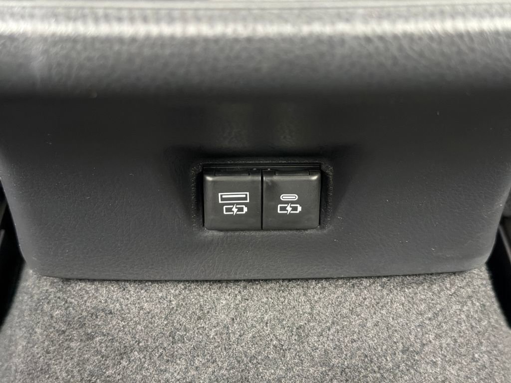 Used 2026 Toyota Camry LE image 34