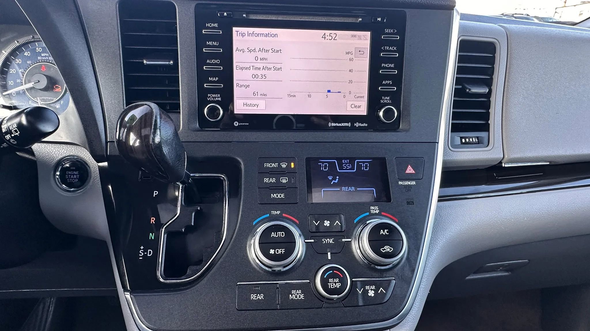 Used 2019 Toyota Sienna XLE w/ Protection Package image 21