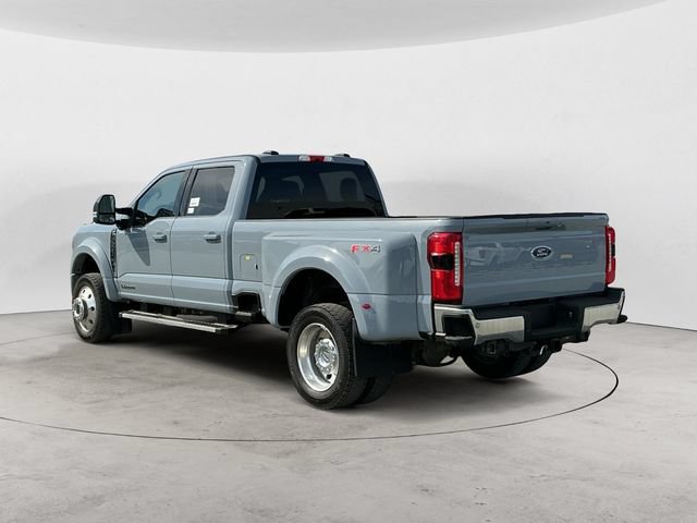 Certified 2025 Ford F450 Lariat w/ FX4 Off-Road Package AWD/4WD image 3