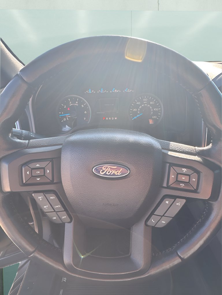 Used 2017 Ford F150 XLT w/ Equipment Group 302A Luxury AWD/4WD image 23