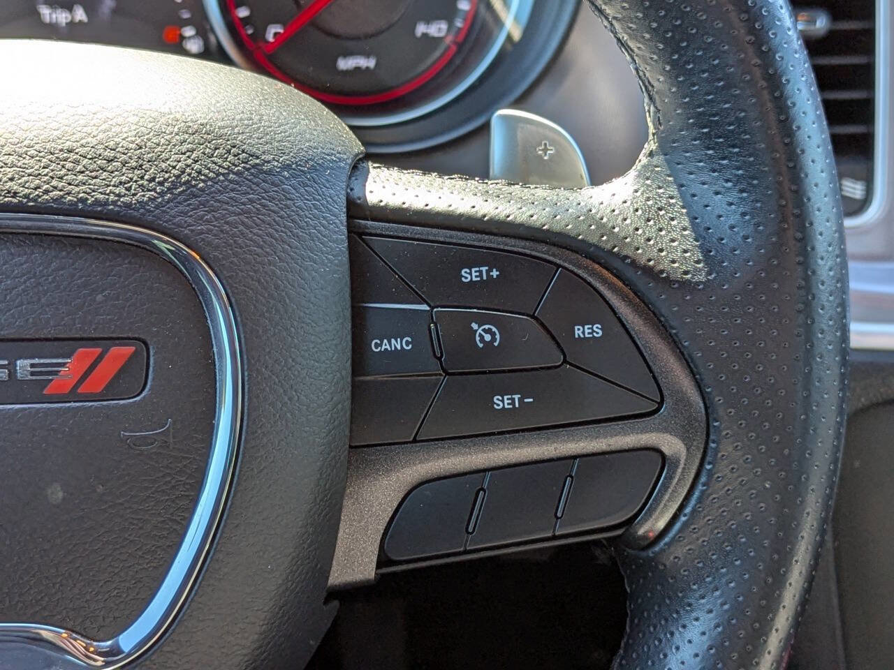 Used 2019 Dodge Charger SXT image 23