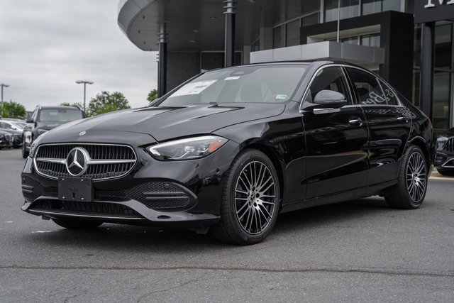 New 2025 Mercedes-Benz C 300 4MATIC Sedan image 3
