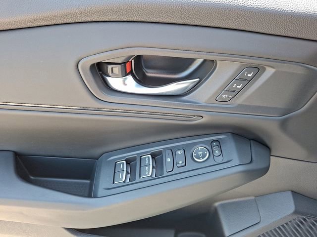 Used 2023 Honda Accord EX-L image 13