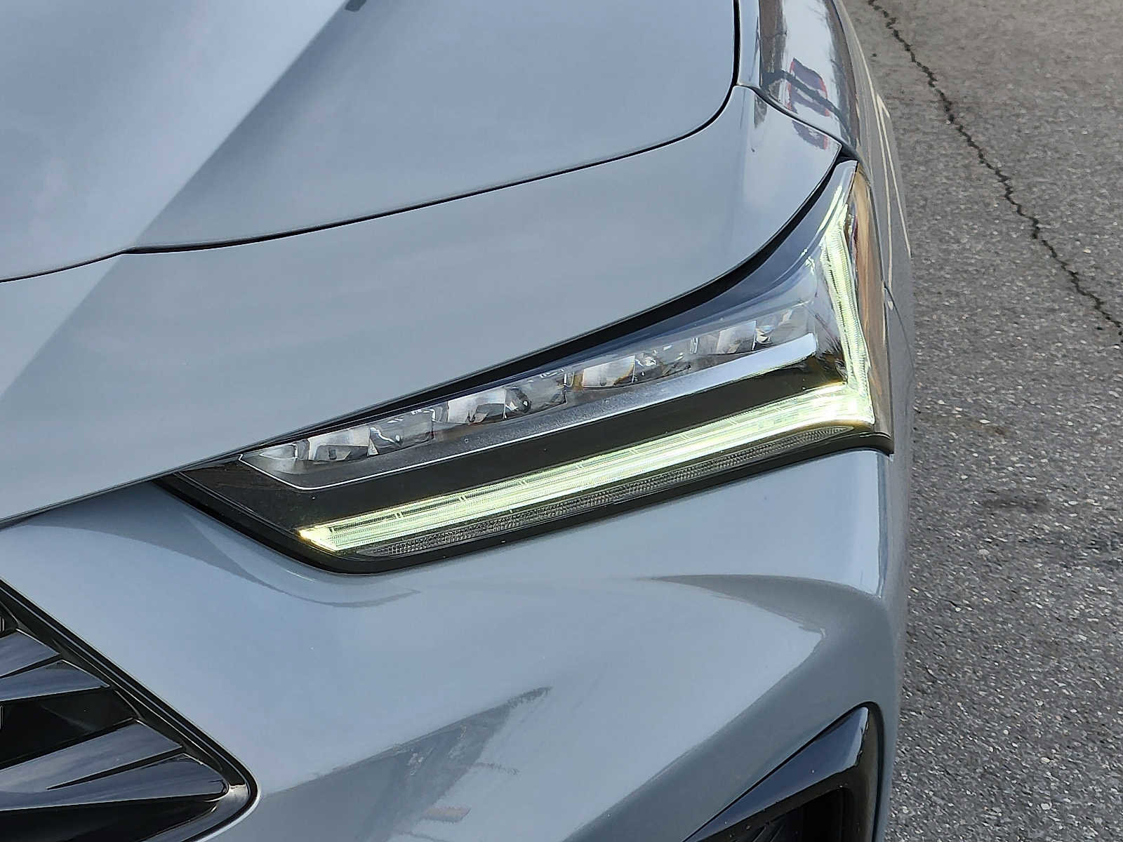 Certified 2025 Acura TLX SH-AWD w/ A-SPEC Pkg image 9