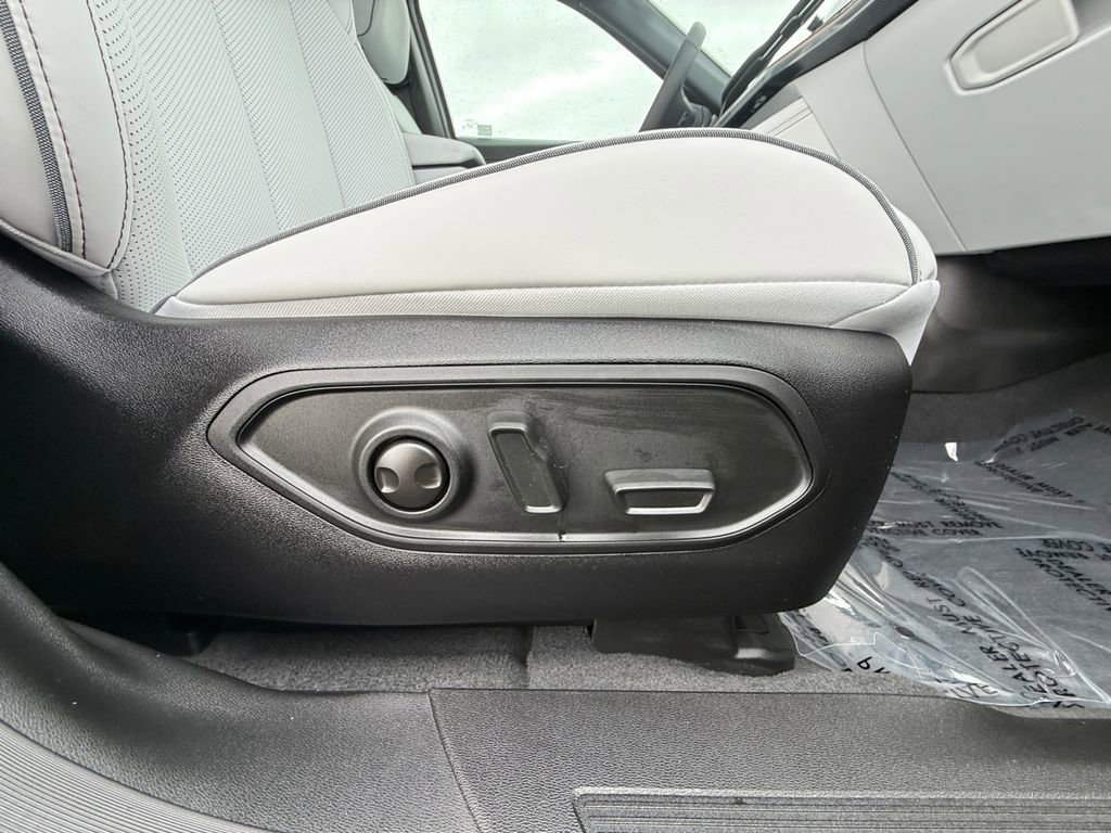 Used 2025 Jeep Wagoneer S Limited image 28