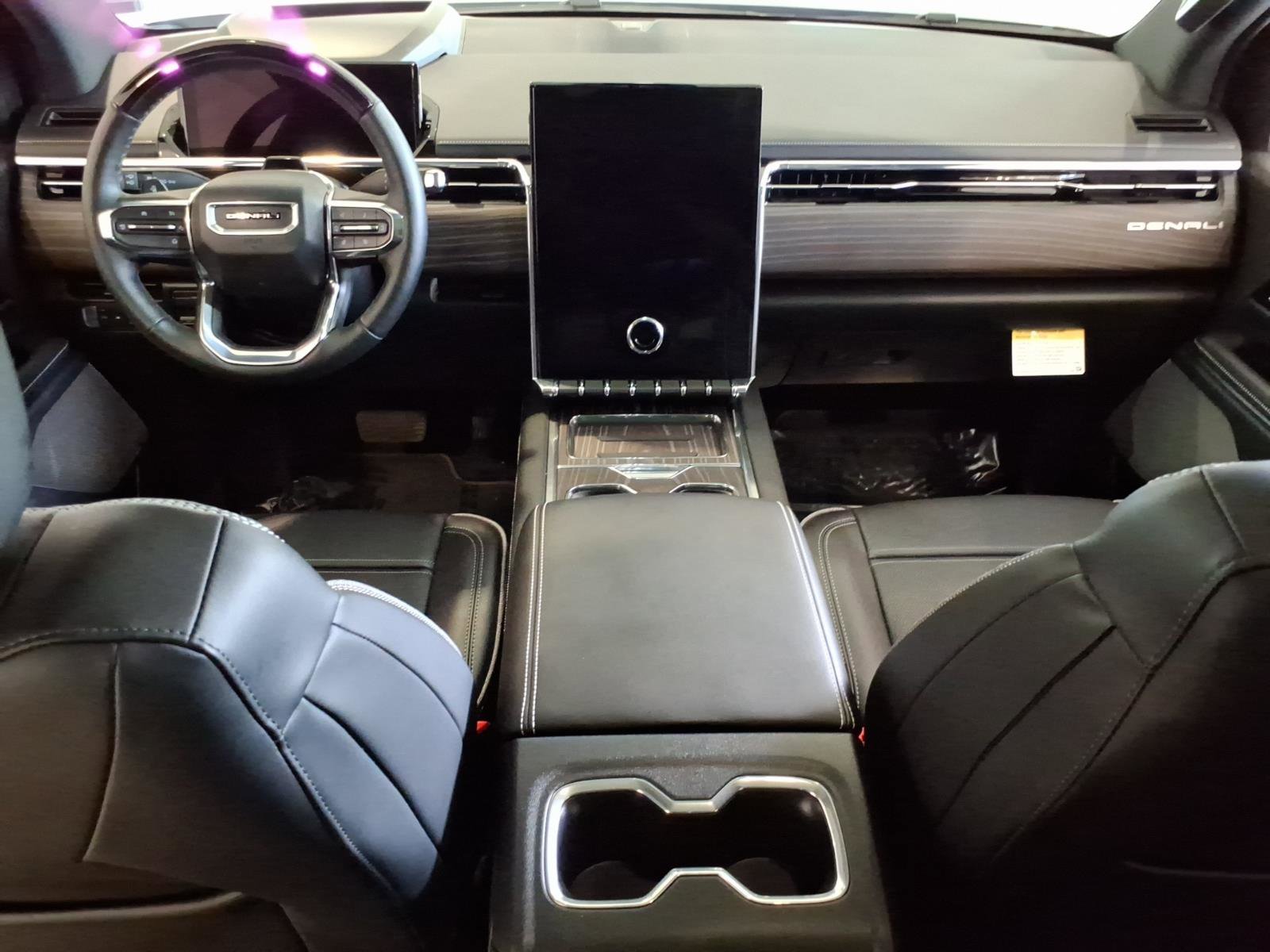 Used 2025 GMC Sierra EV Denali AWD/4WD image 11