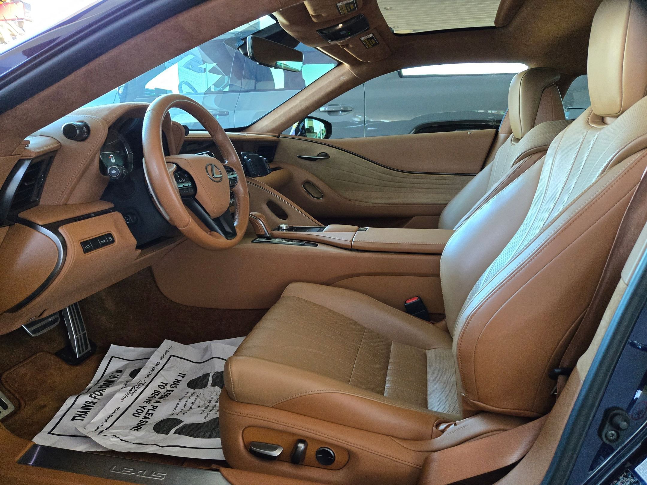 Used 2018 Lexus LC 500 Coupe w/ Touring Package image 6