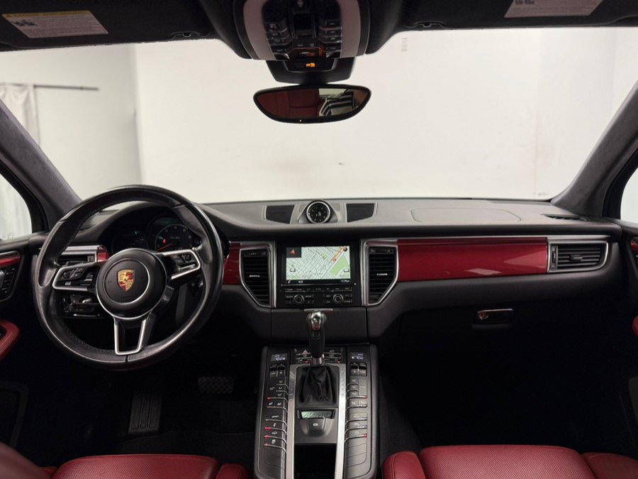 Used 2015 Porsche Macan Turbo w/ Premium Package Plus AWD/4WD image 62