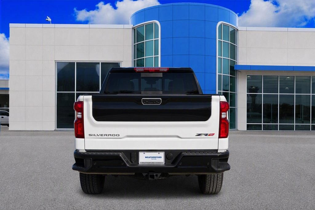 Used 2025 Chevrolet Silverado 1500 ZR2 w/ Technology Package AWD/4WD image 6