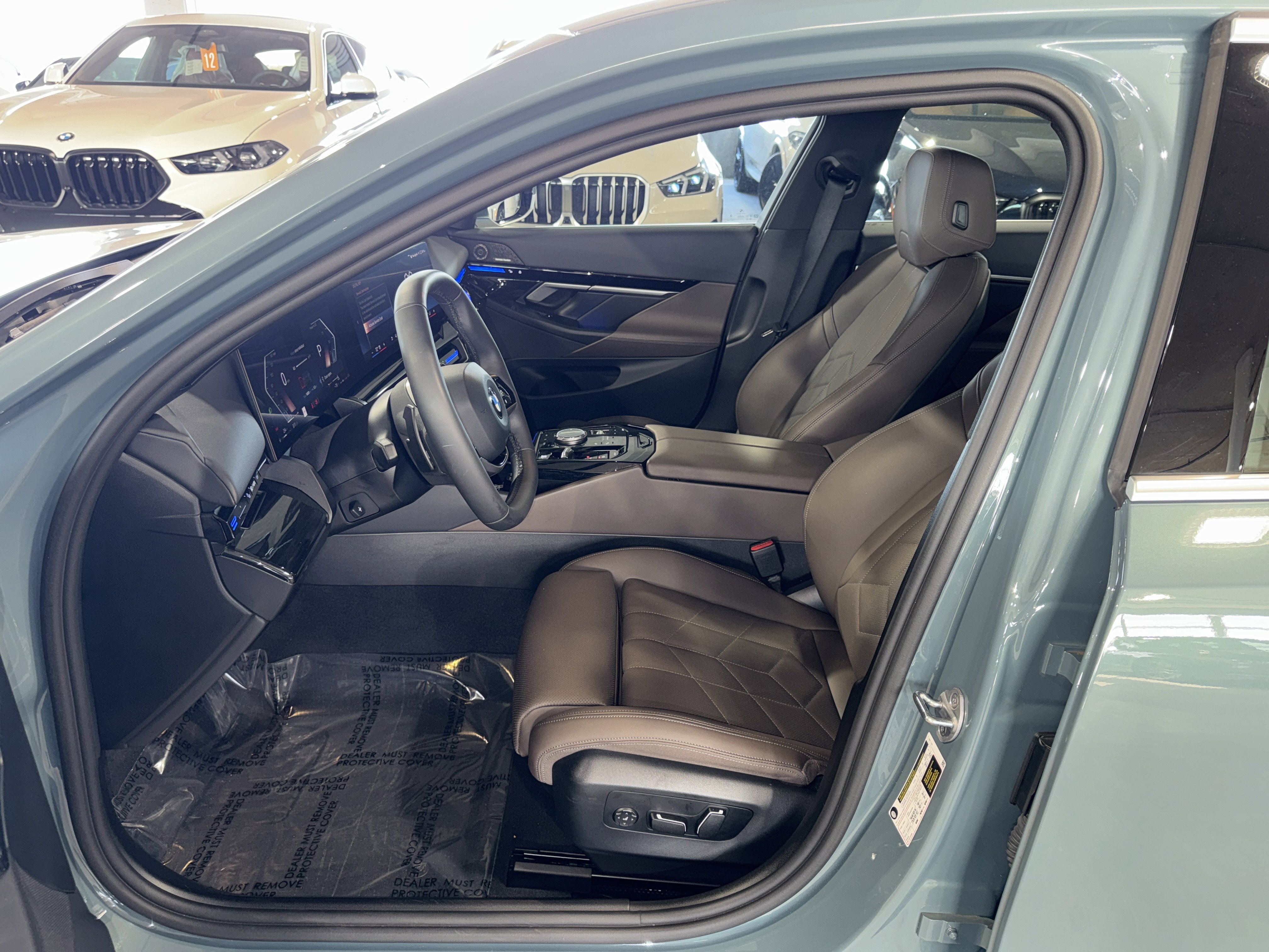 Certified 2025 BMW 530i image 19