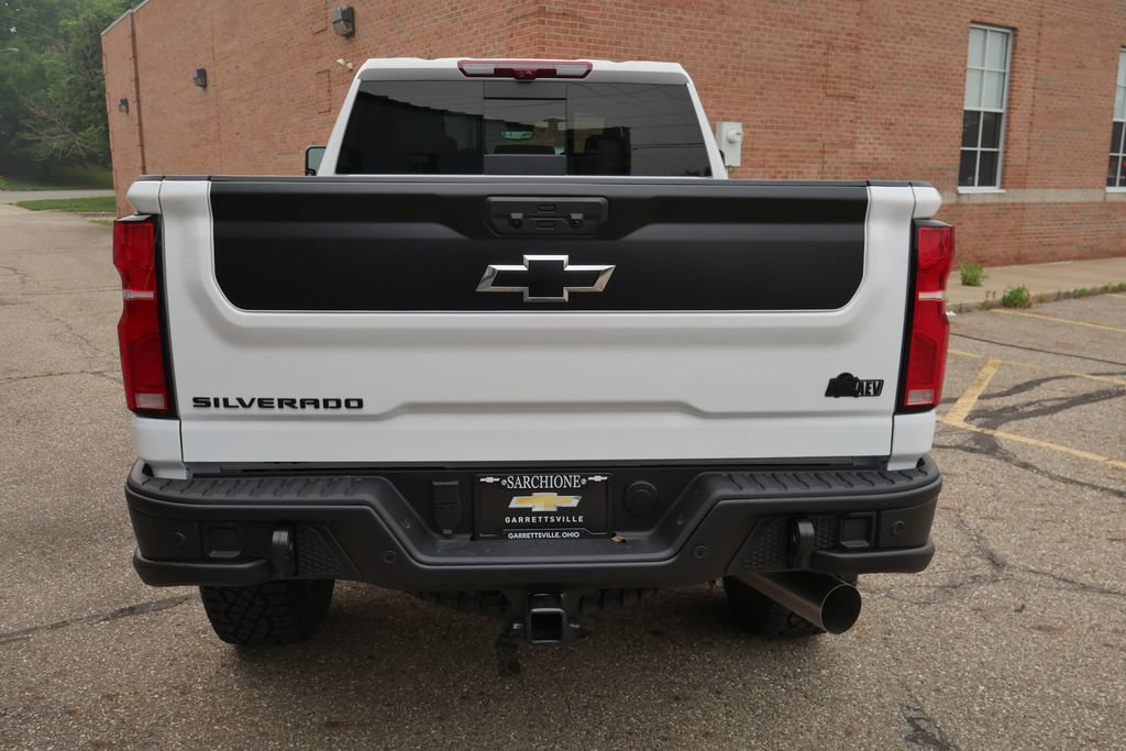 New 2026 Chevrolet Silverado 2500 ZR2 w/ ZR2 Bison Edition AWD/4WD image 12