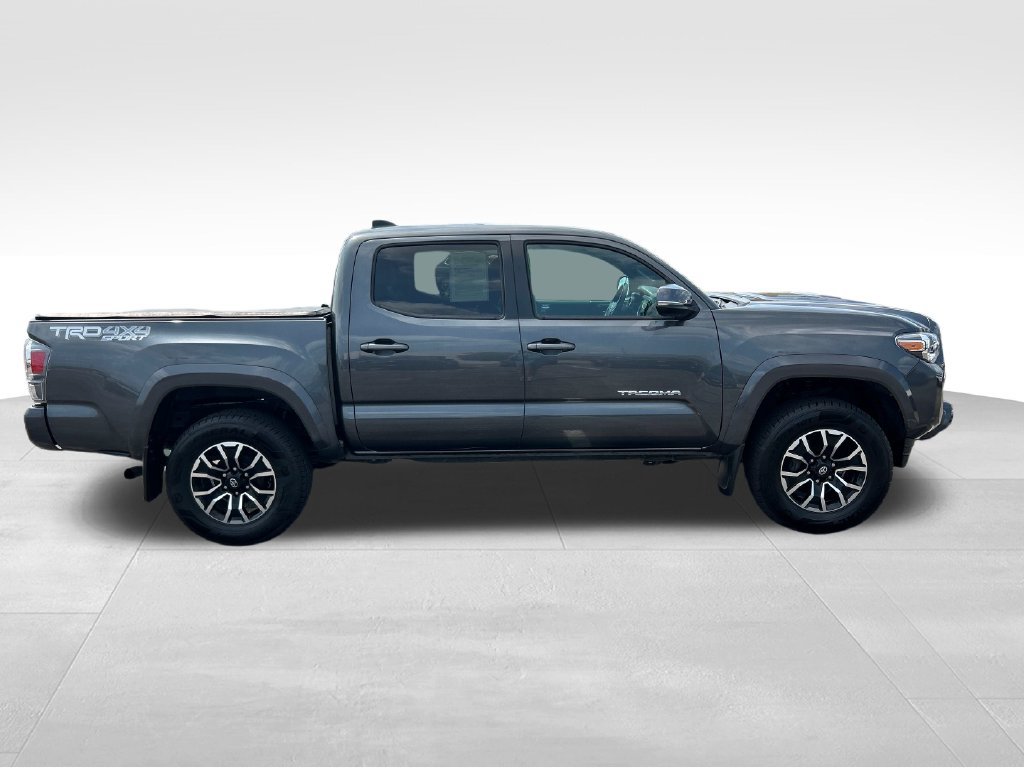 Certified 2022 Toyota Tacoma TRD Sport w/ TRD Premium Sport Package AWD/4WD image 9