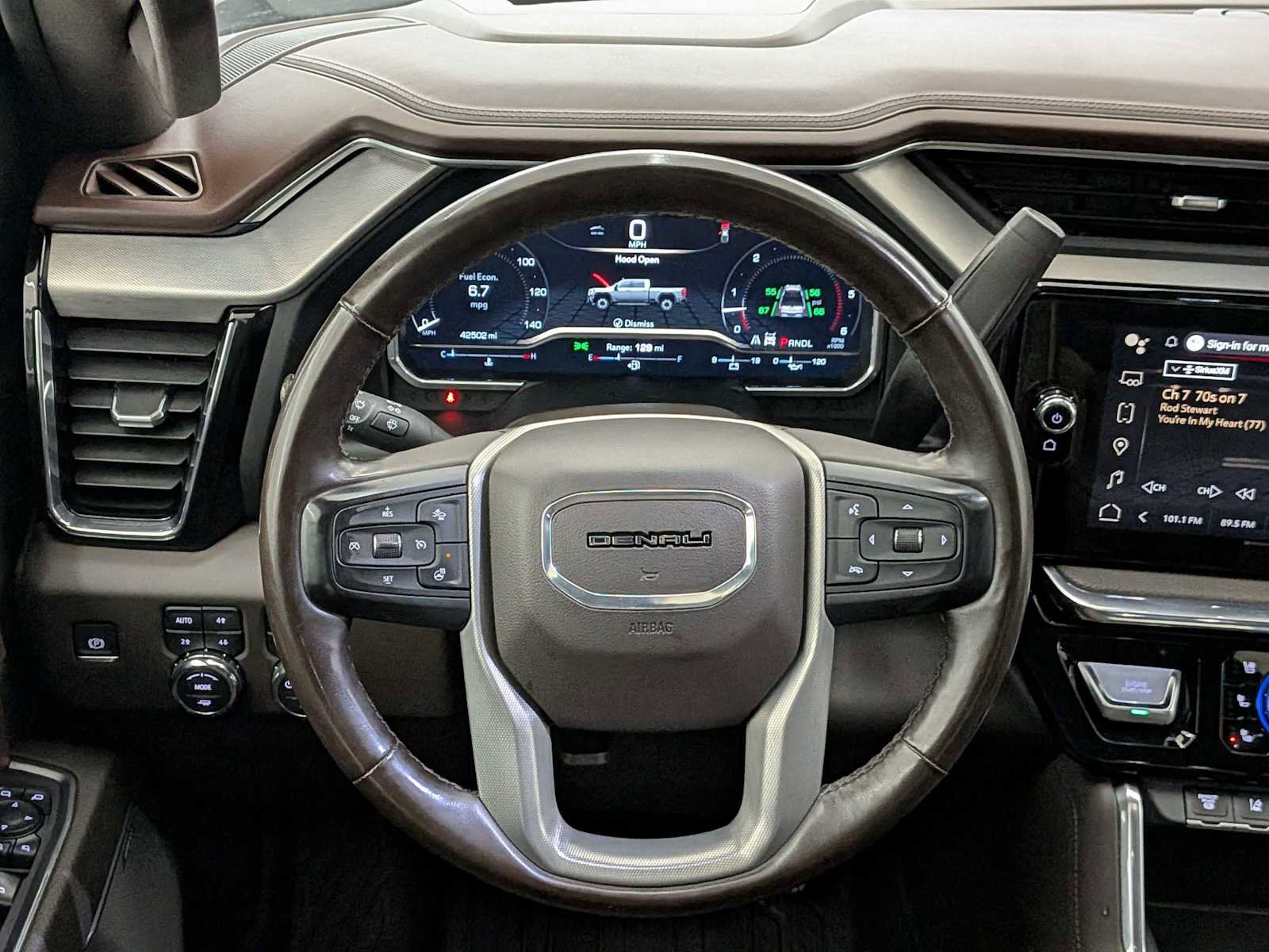 Used 2024 GMC Sierra 3500 Denali w/ Denali Reserve Package image 25