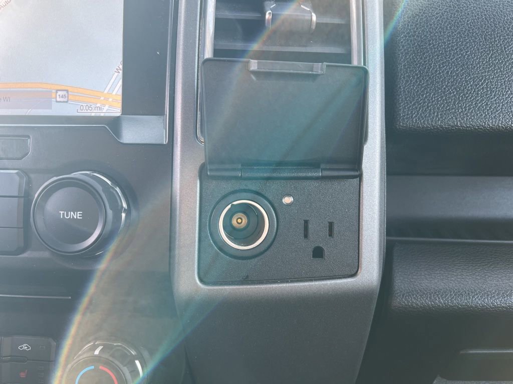 Used 2017 Ford F150 Raptor image 22