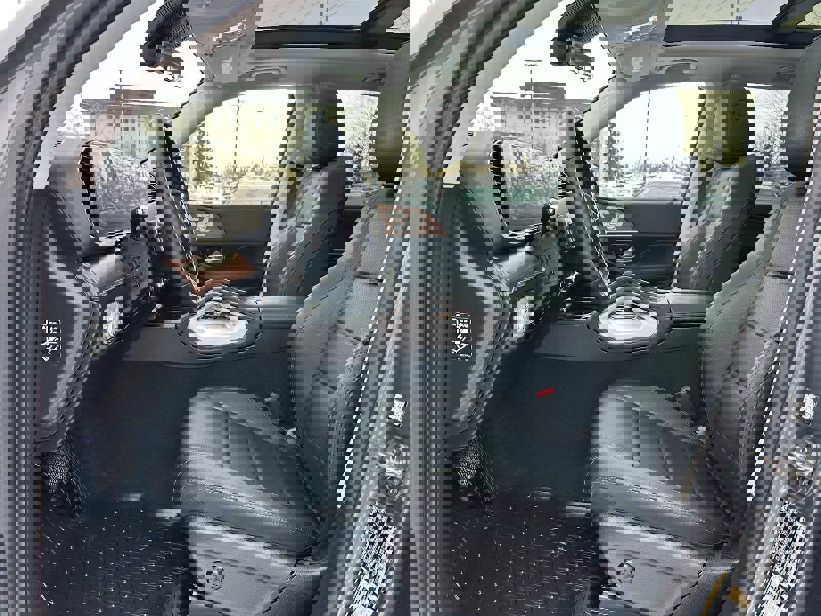 Used 2025 Mercedes-Benz GLE 450e 4MATIC image 20