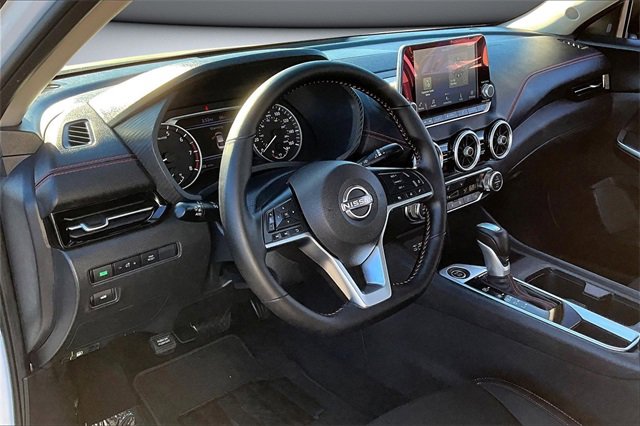 Certified 2025 Nissan Sentra SR image 16