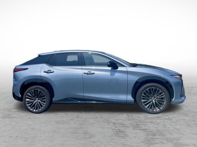 Used 2023 Lexus RZ 450e Premium w/ Accessory Package (P5) AWD/4WD image 4