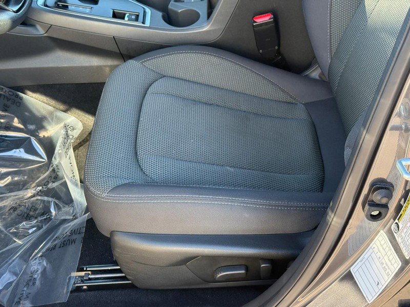 Used 2024 Subaru Crosstrek 2.0i Premium image 19