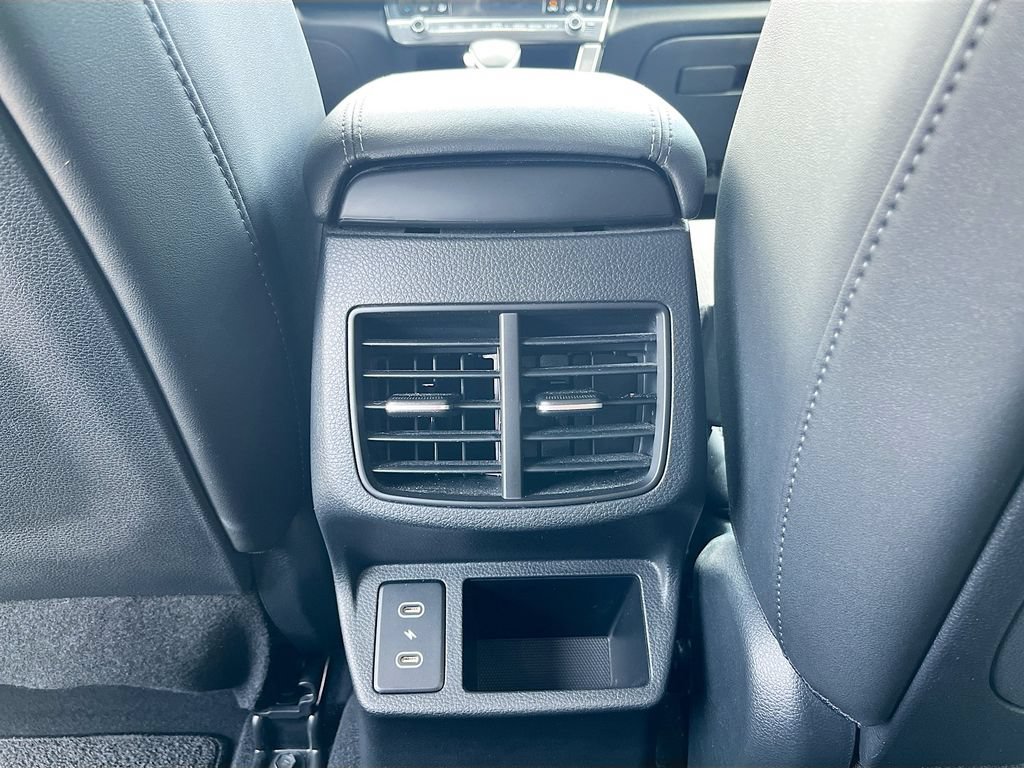 Used 2024 Kia Seltos EX FWD image 25