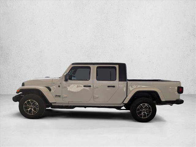 New 2026 Jeep Gladiator Sport image 5