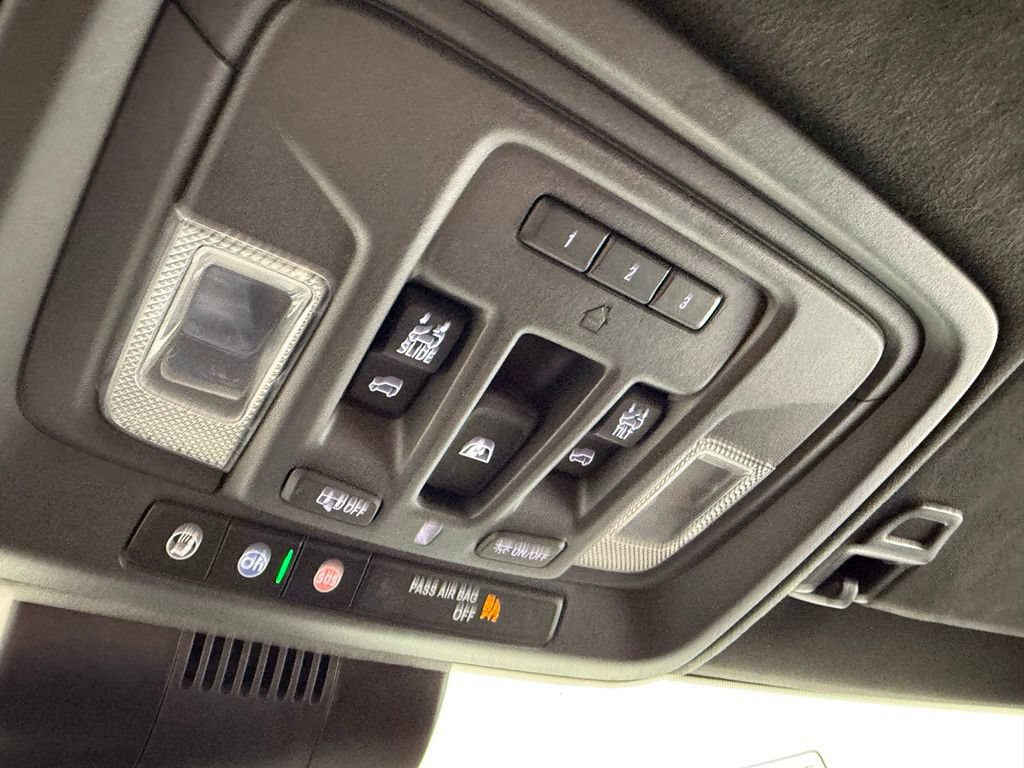 Used 2023 GMC Sierra 1500 Denali Ultimate AWD/4WD image 35