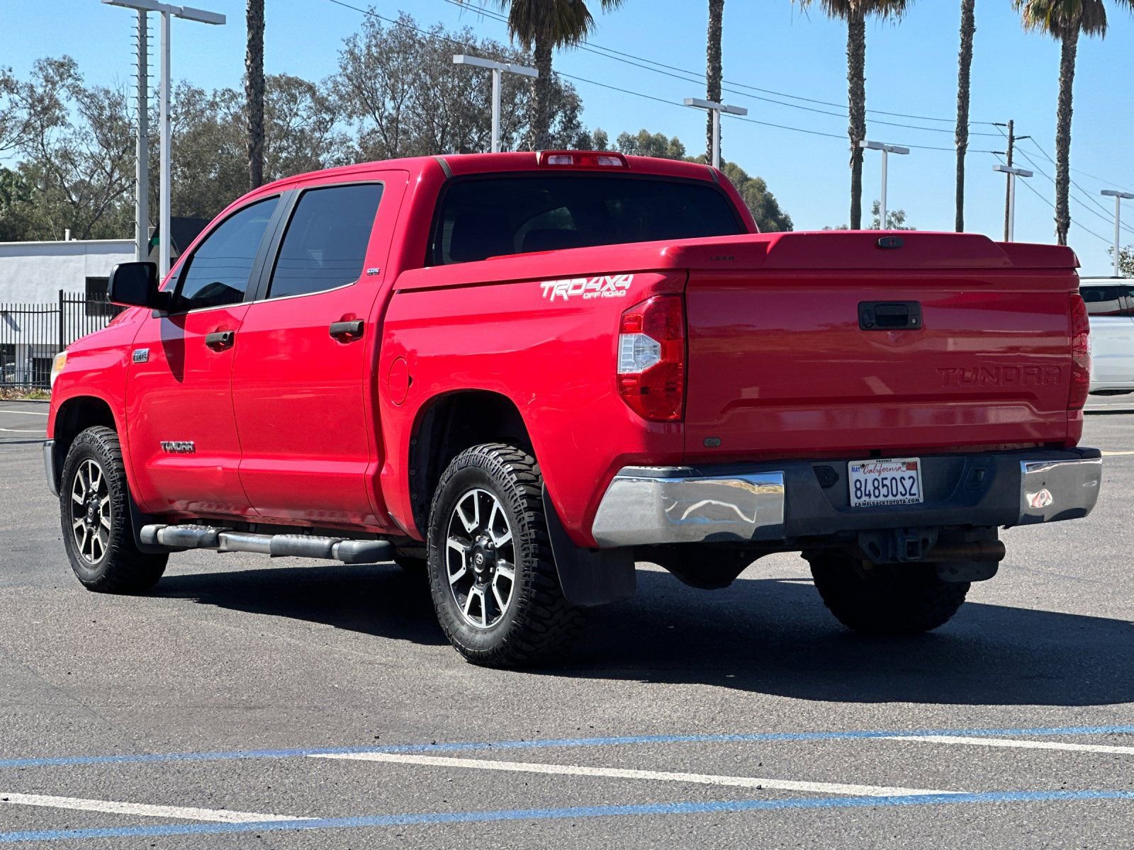 Used 2015 Toyota Tundra SR5 w/ TRD Off Road Package AWD/4WD image 3