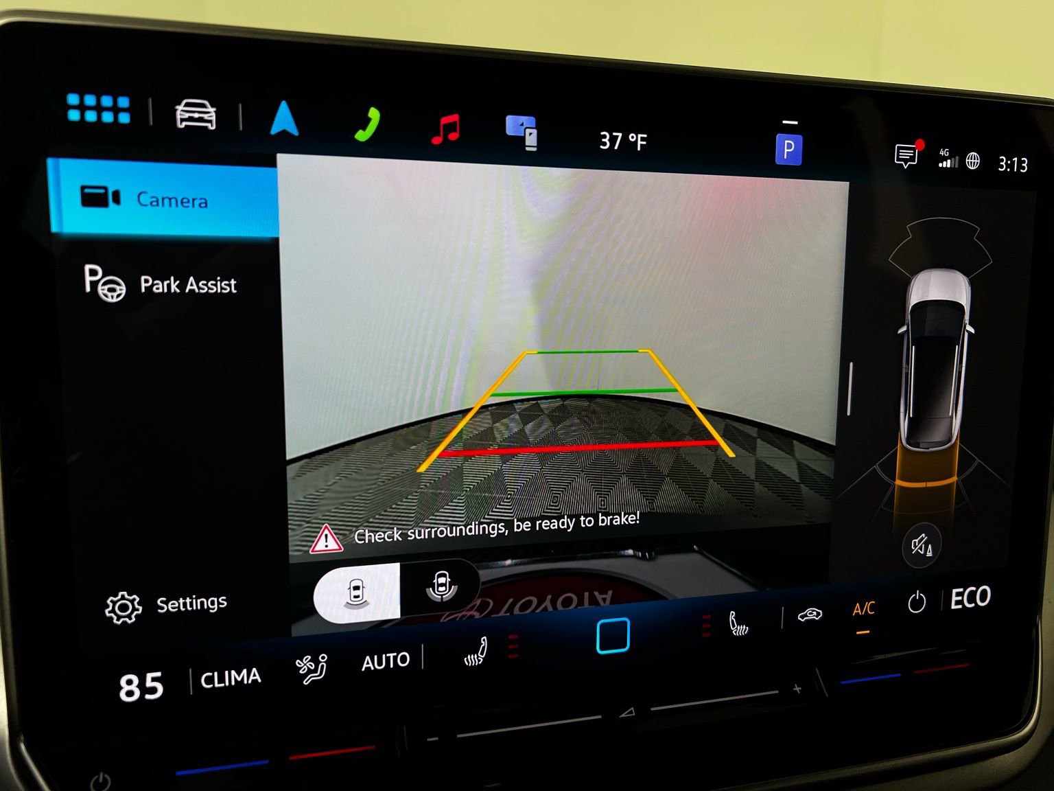 Used 2025 Volkswagen ID.4 Pro image 15