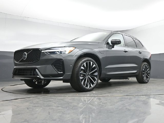 Used 2026 Volvo XC60 T8 Ultra w/ Protection Package Premier AWD/4WD image 42
