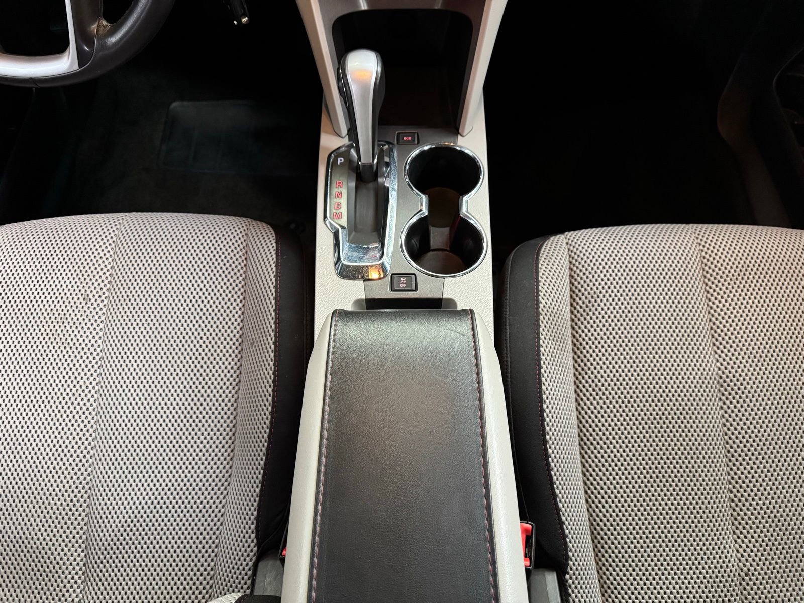 Used 2011 GMC Terrain SLE image 26