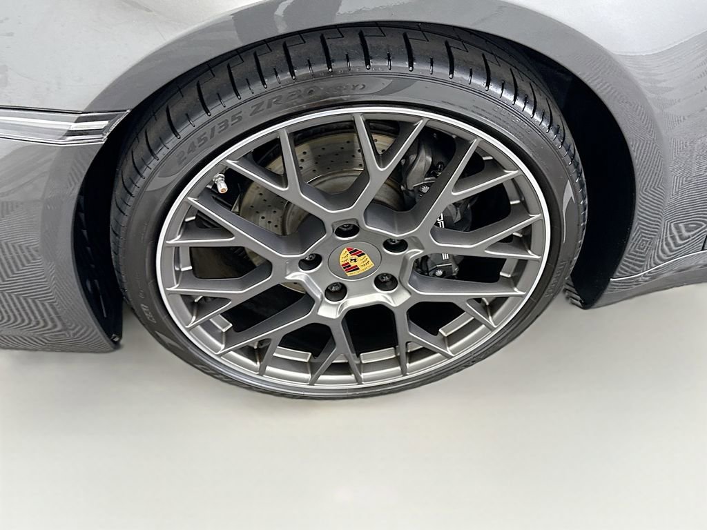 Used 2021 Porsche 911 Carrera image 26