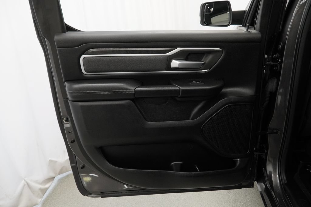 Used 2020 RAM 1500 Big Horn AWD/4WD image 25