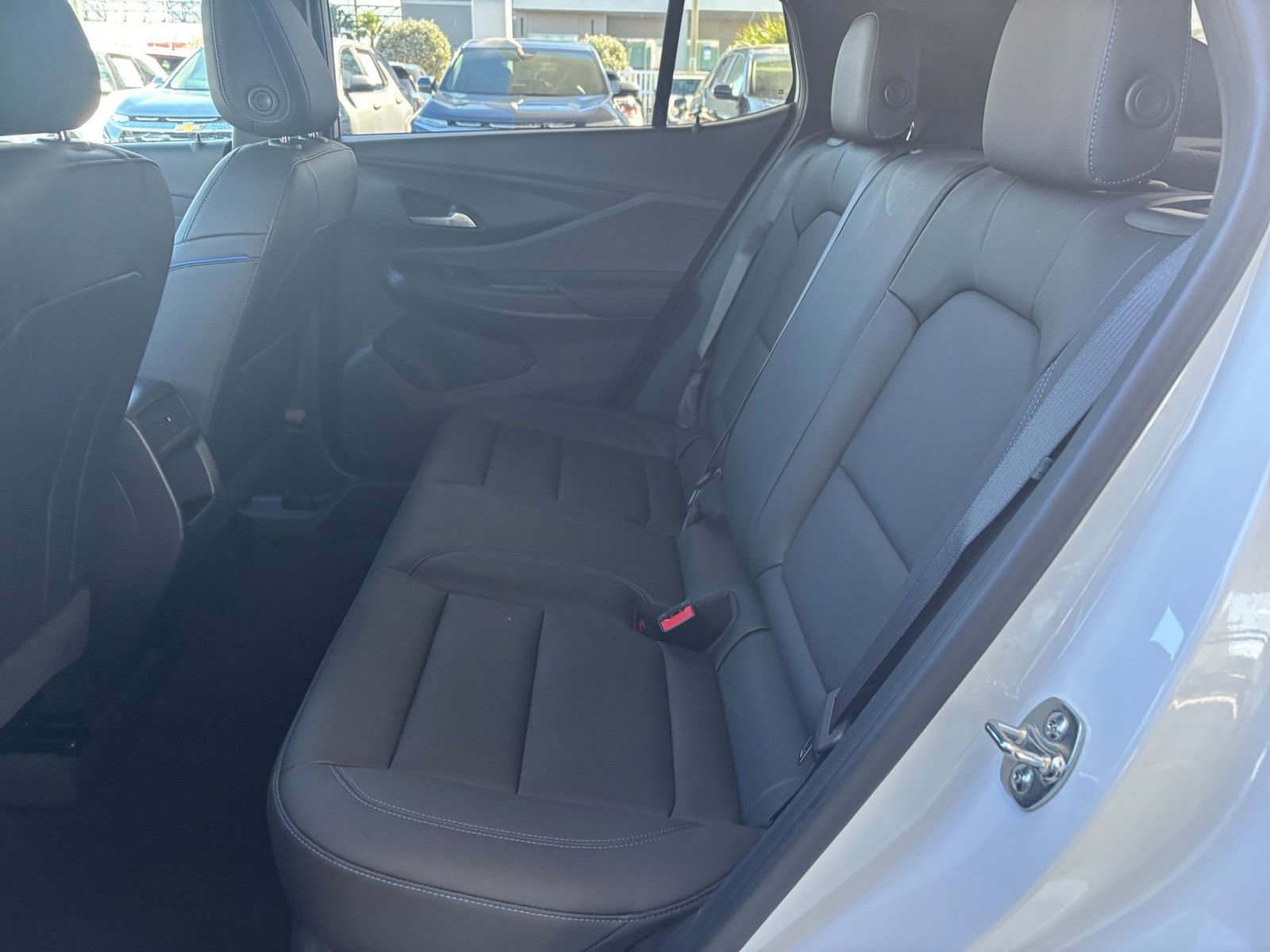 Used 2025 Buick Envista Sport Touring FWD image 28