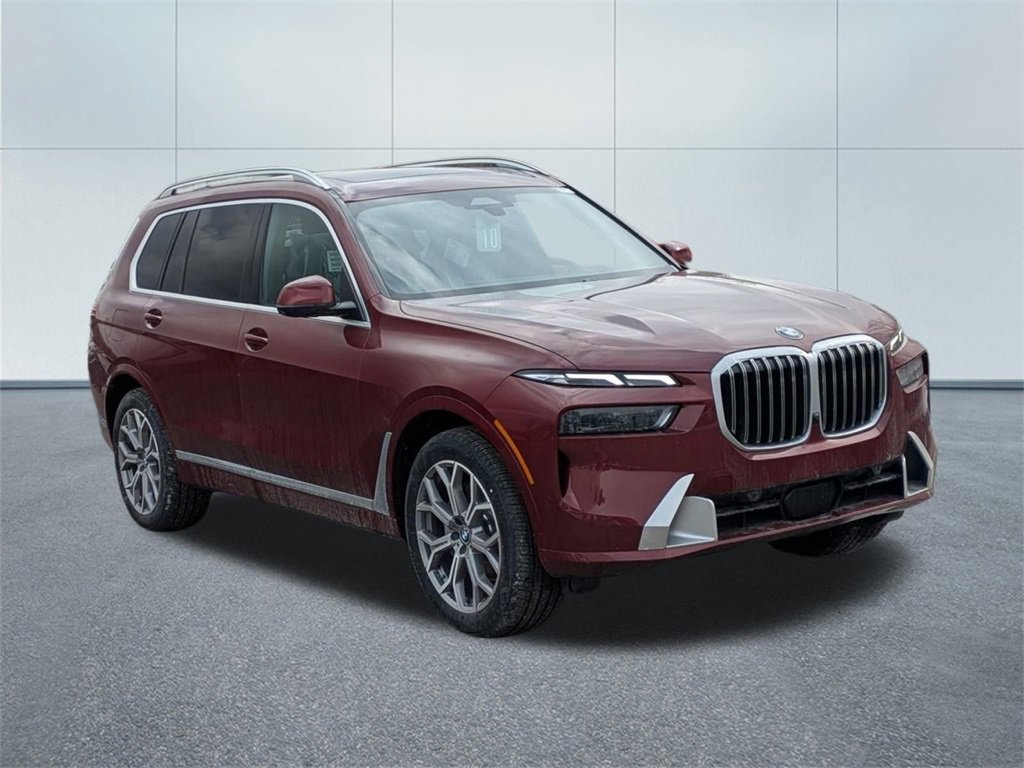 New 2025 BMW X7 xDrive40i w/ Premium Package image 1