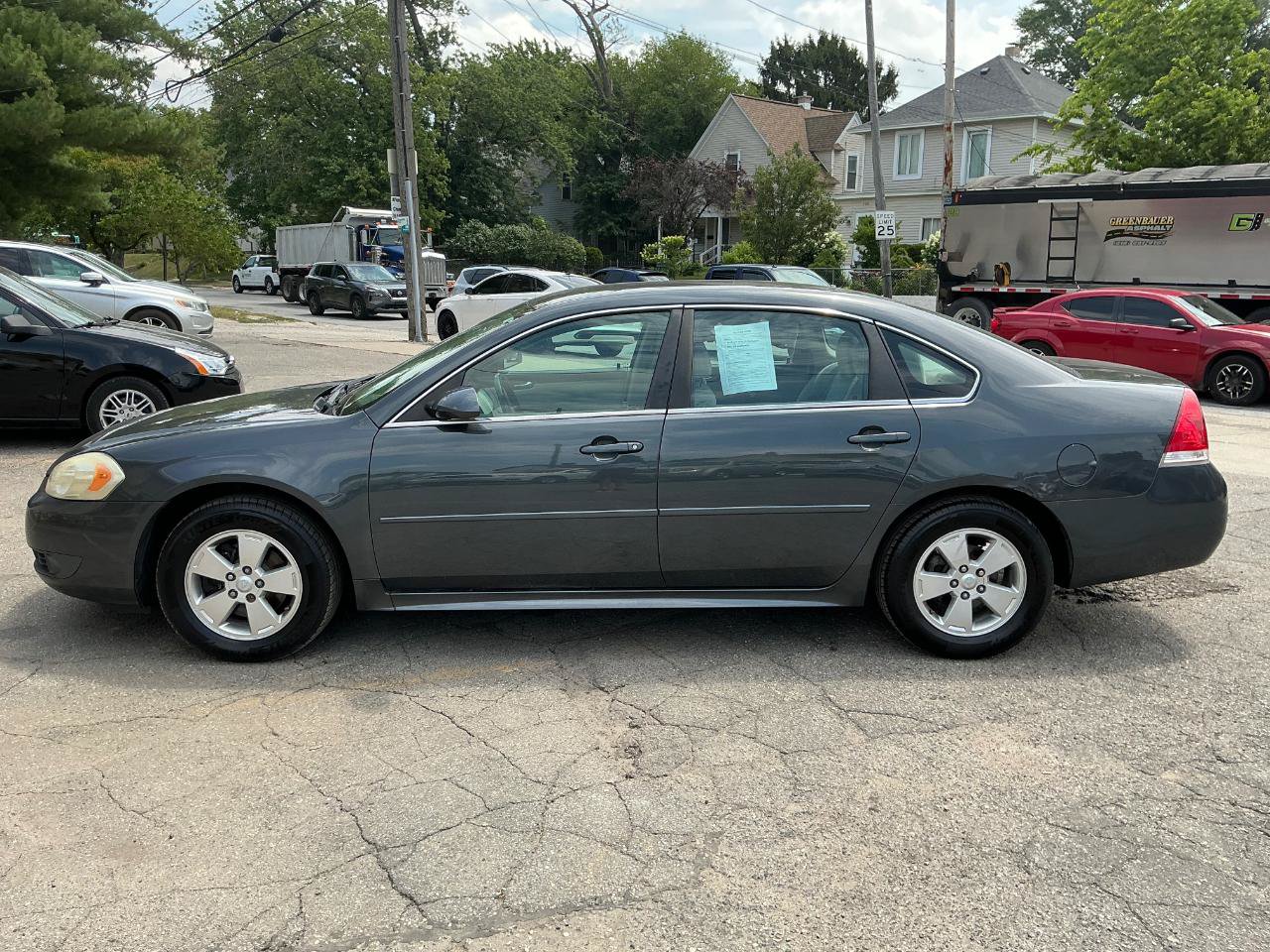 Used 2011 Chevrolet Impala LT FWD image 6