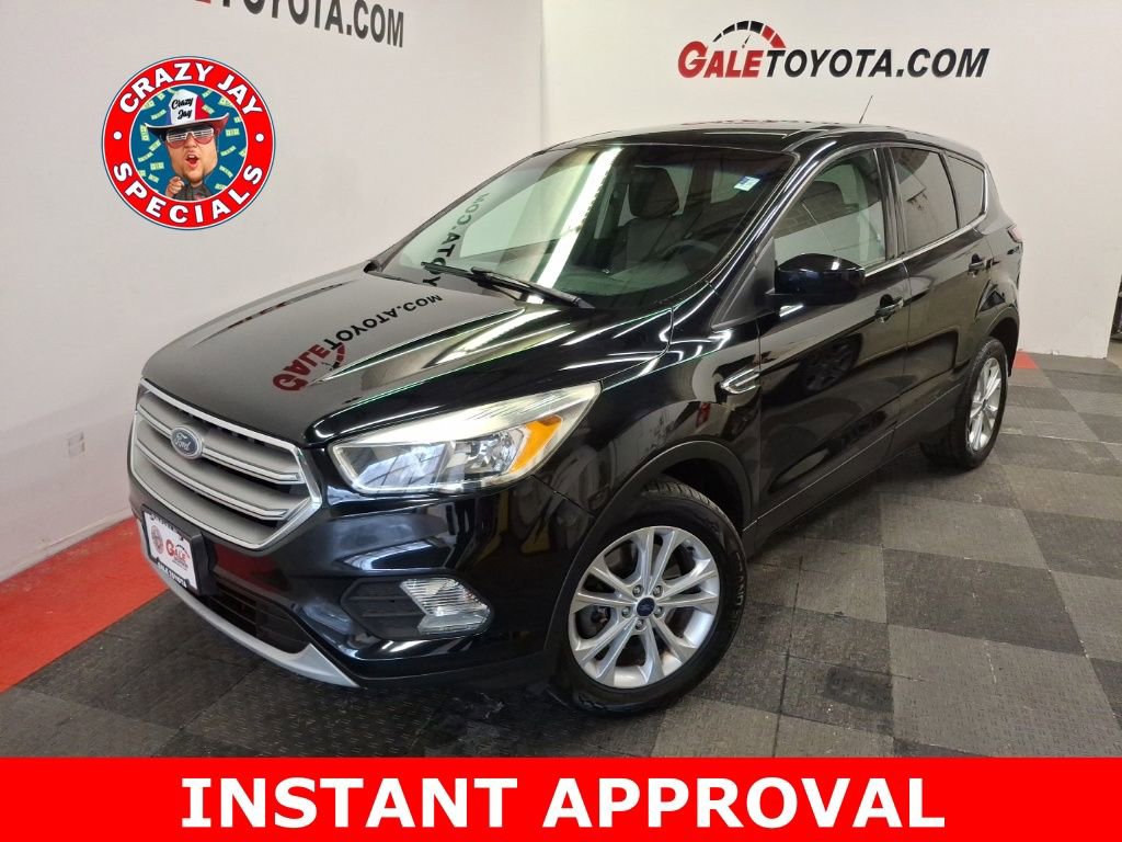 Used 2017 Ford Escape SE
