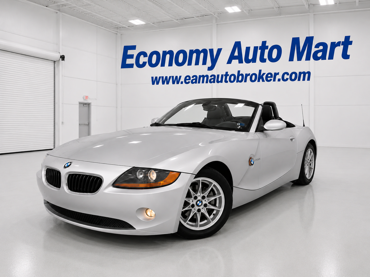 Used 2004 BMW Z4 2.5i RWD image 1