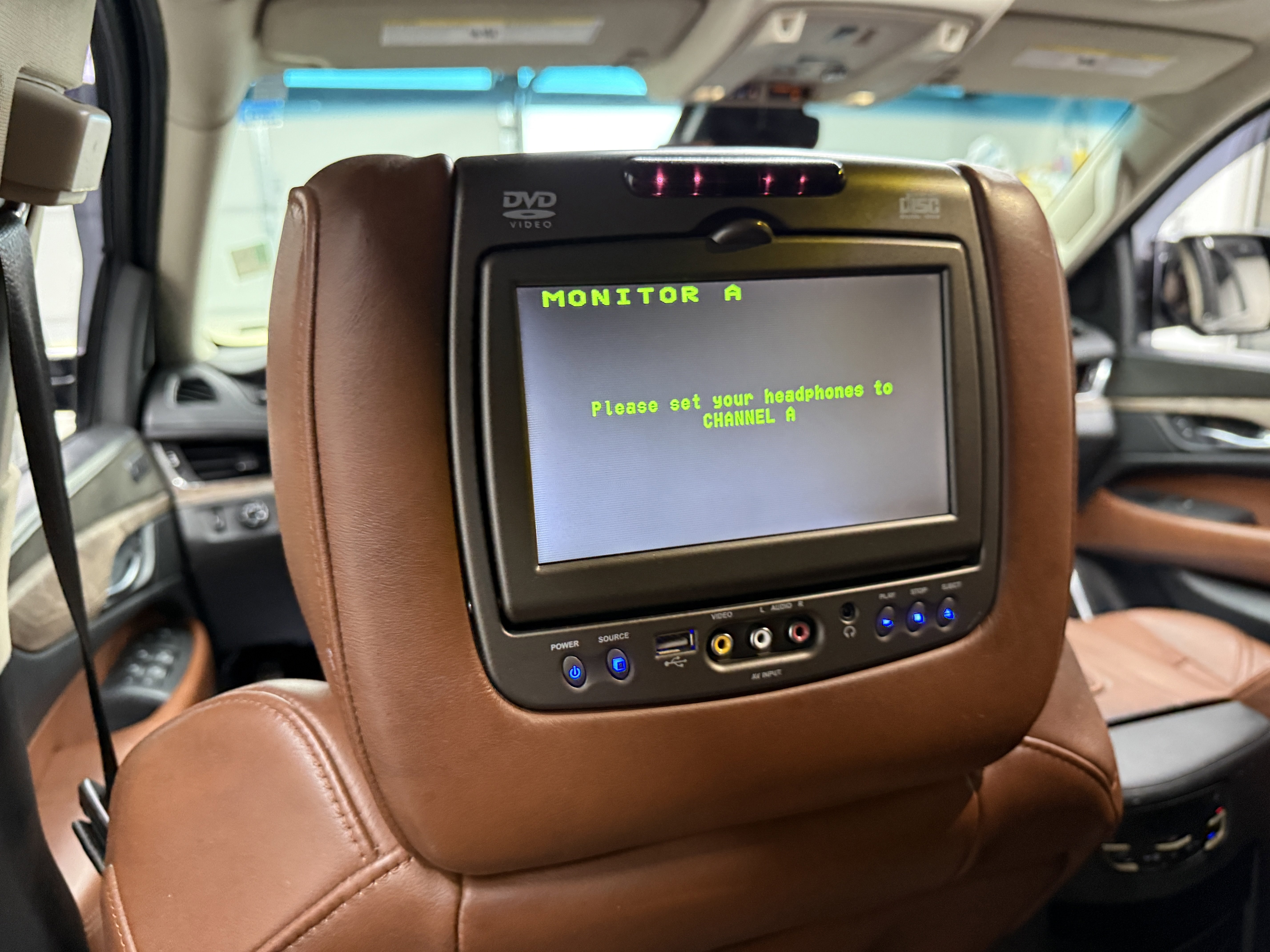 Used 2018 Cadillac Escalade Luxury image 17