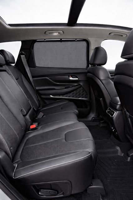 Used 2023 Hyundai Santa Fe Limited AWD/4WD image 13