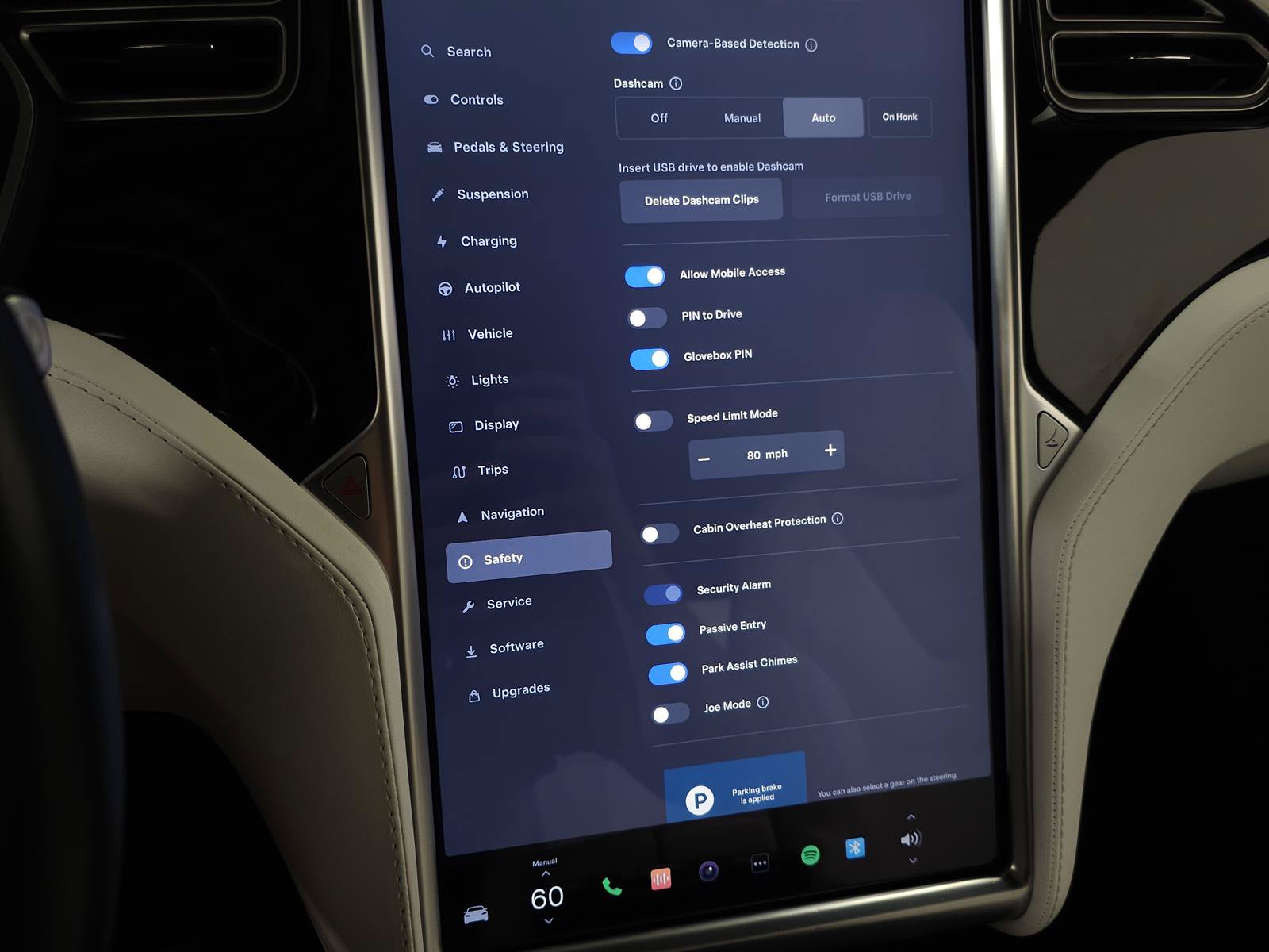 Used 2017 Tesla Model S 75D AWD/4WD image 26