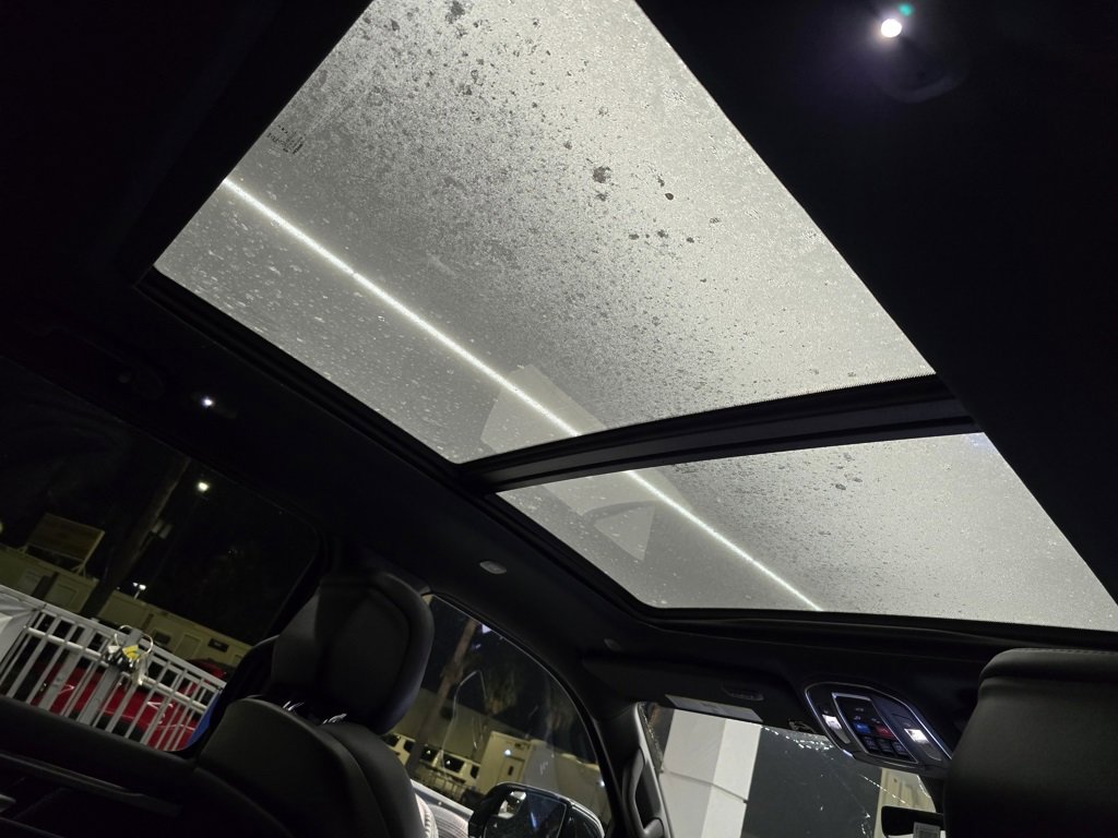 New 2025 Jeep Wagoneer L Series II w/ Premium Group I image 39