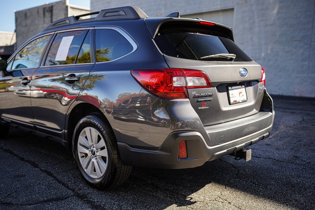 Used 2019 Subaru Outback 2.5i Premium image 12