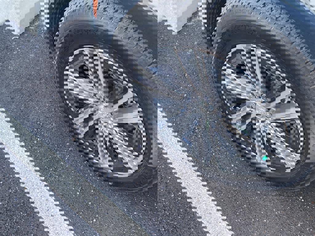 Certified 2026 Cadillac Lyriq Premium Luxury w/ LPO, Floor Liner Package image 13