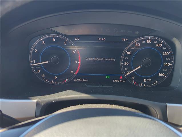 Used 2018 Volkswagen Atlas SEL Premium AWD/4WD image 12