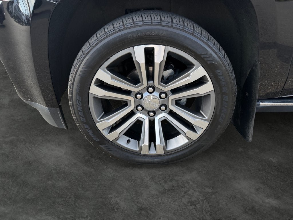 Used 2019 GMC Yukon Denali w/ Denali Ultimate Black Edition AWD/4WD image 5