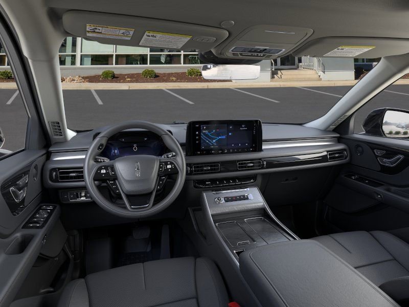 New 2026 Lincoln Aviator AWD image 9