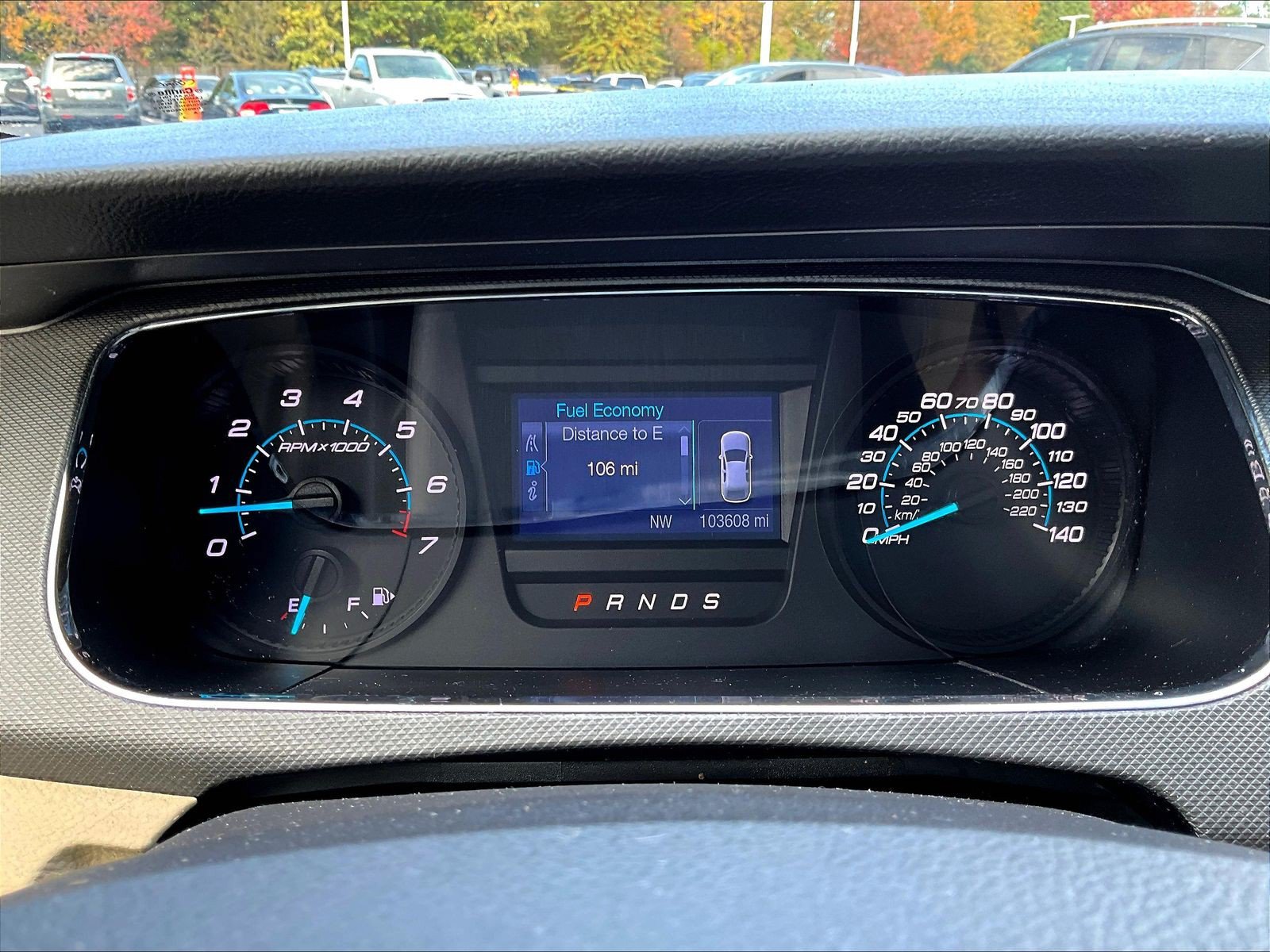Used 2016 Ford Taurus SE FWD image 13